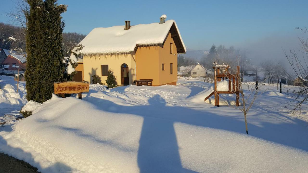 Apartment Zora - Guest House Огулин Екстериор снимка